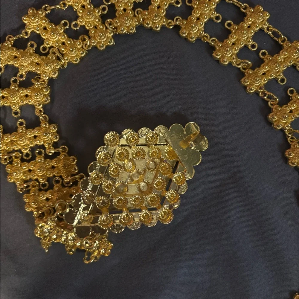 Elegant Gold-plated ladies Belt 40” in long and adjustable